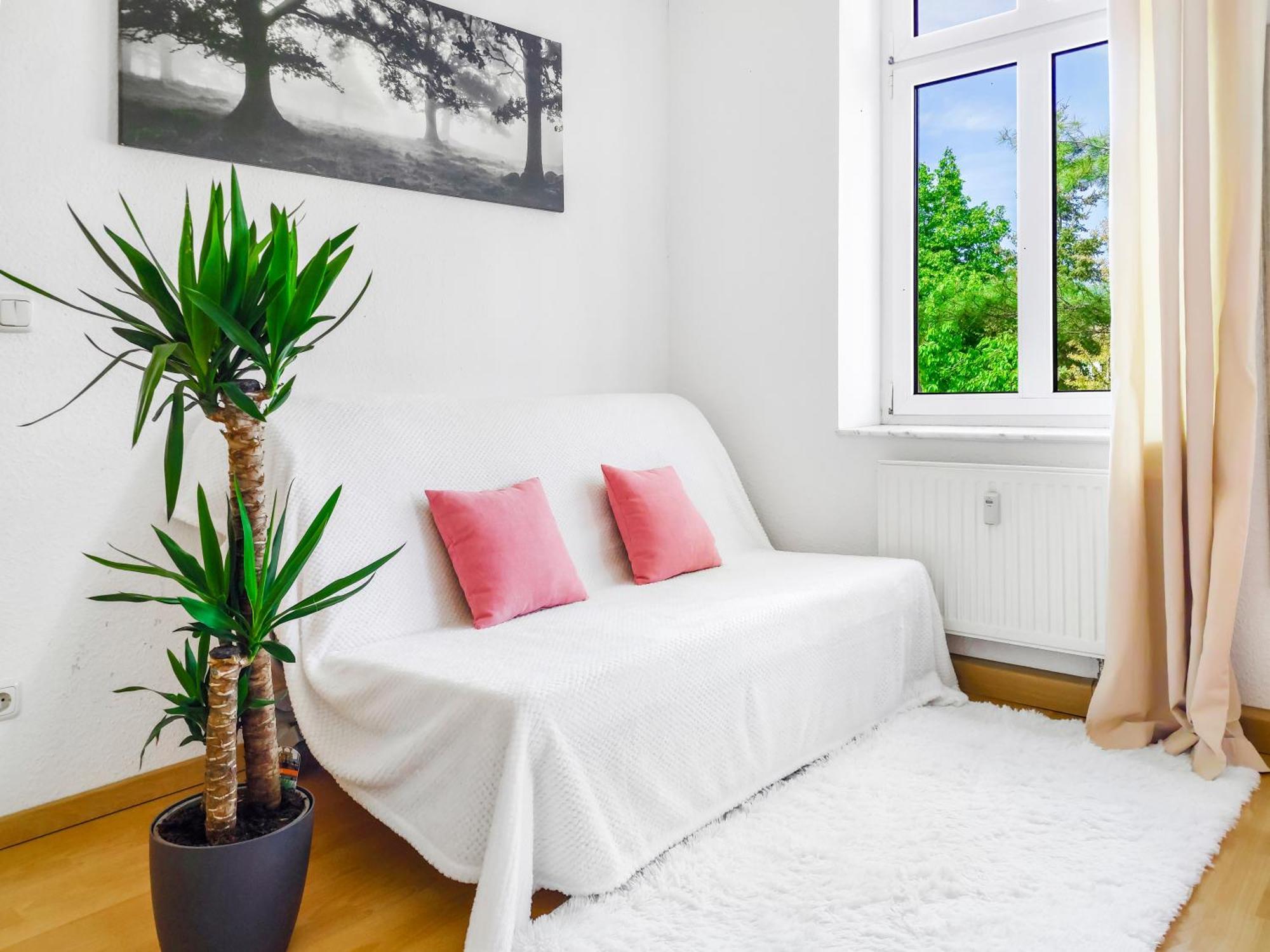 Appartement Bis 6 Personen - Helle, Ruhige Whg, 2 Baeder, Dd Neustadt, Top Lage